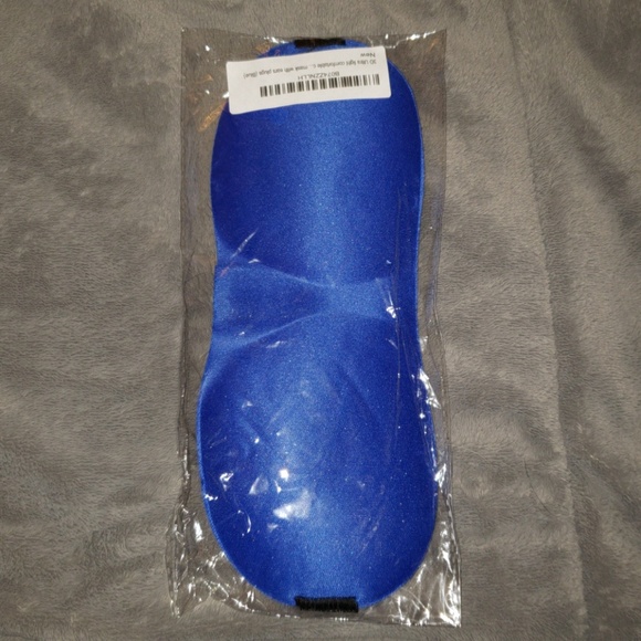 3 for $5.00 - 3D Sleep Eye Mask w/Earplugs - Picture 7 of 8